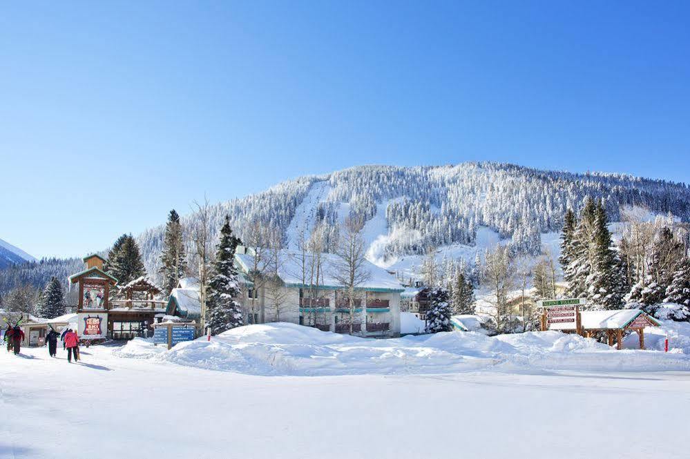 Alpine Village Suites 타오스스키밸리 외부 사진