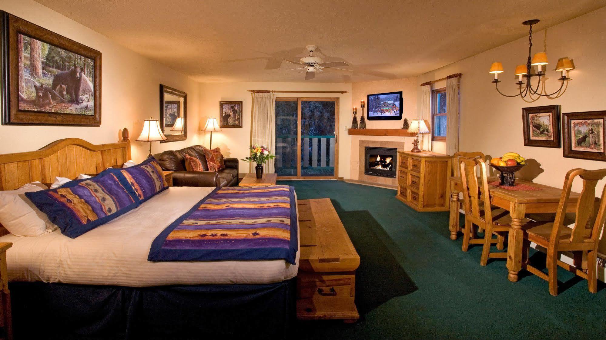 Alpine Village Suites 타오스스키밸리 외부 사진