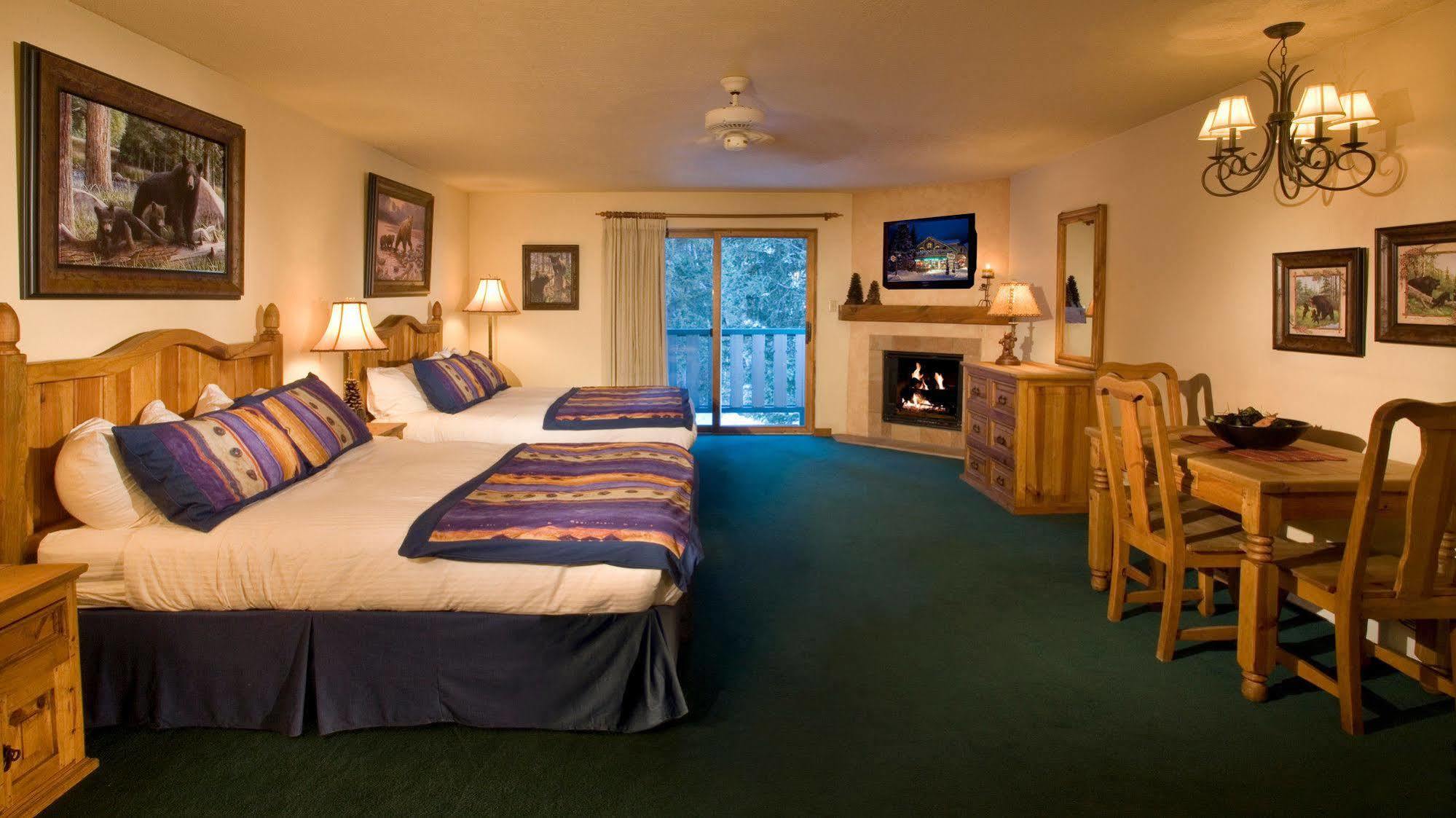 Alpine Village Suites 타오스스키밸리 외부 사진