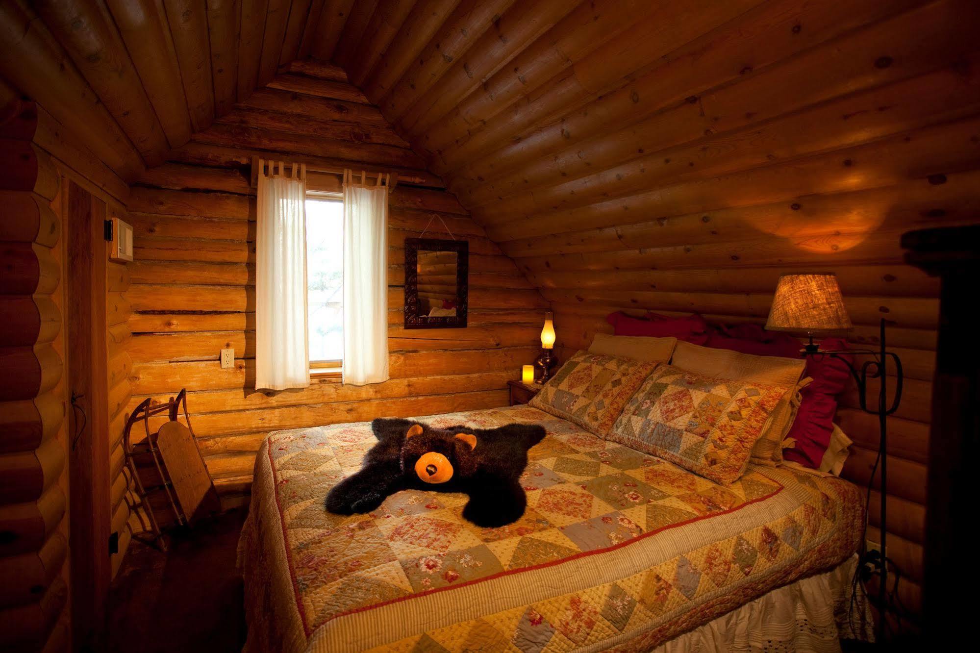 Alpine Village Suites 타오스스키밸리 외부 사진